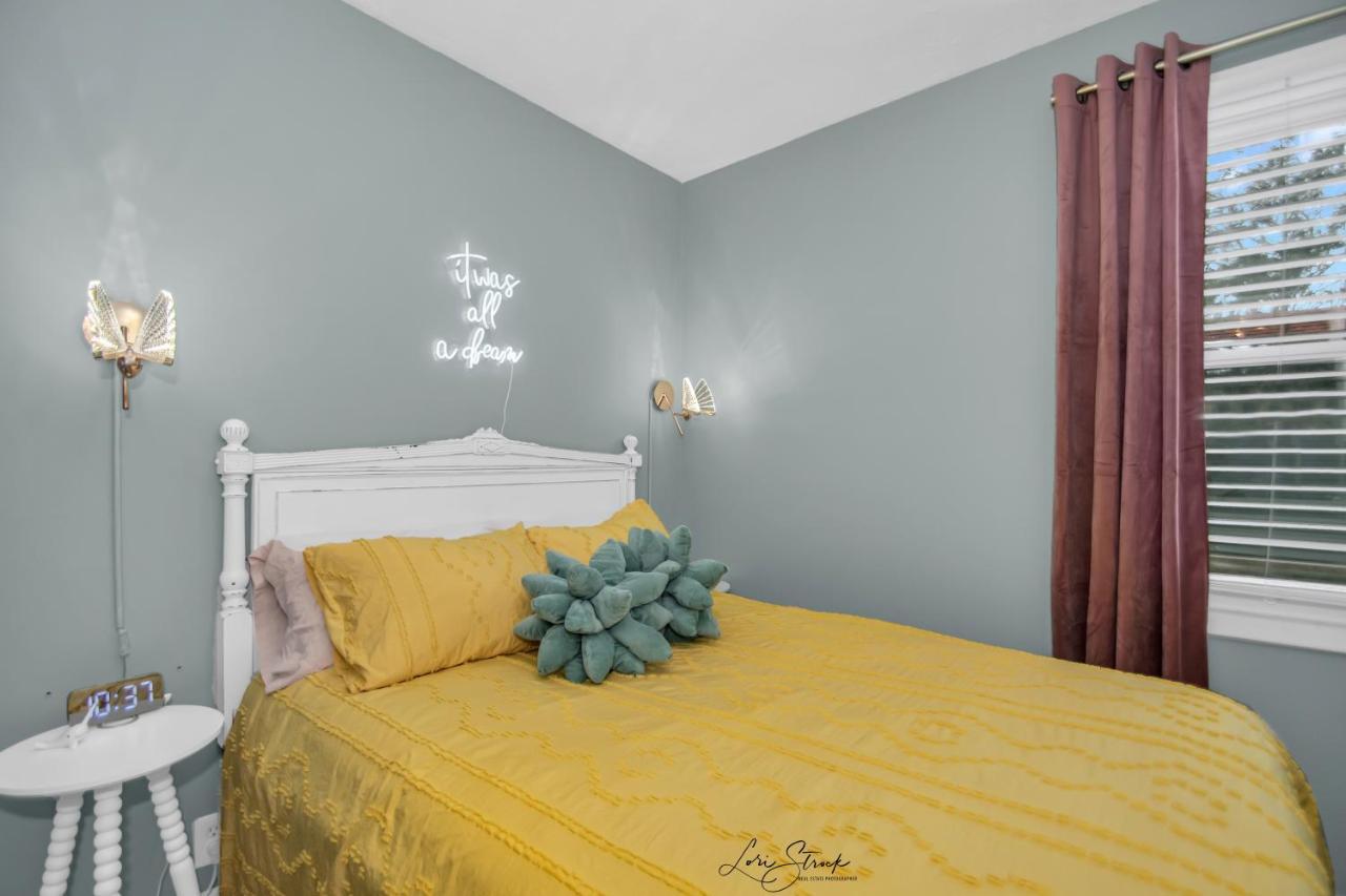 Beachglass Cottage - Family Friendly Kids And Pets Grand Beach 外观 照片