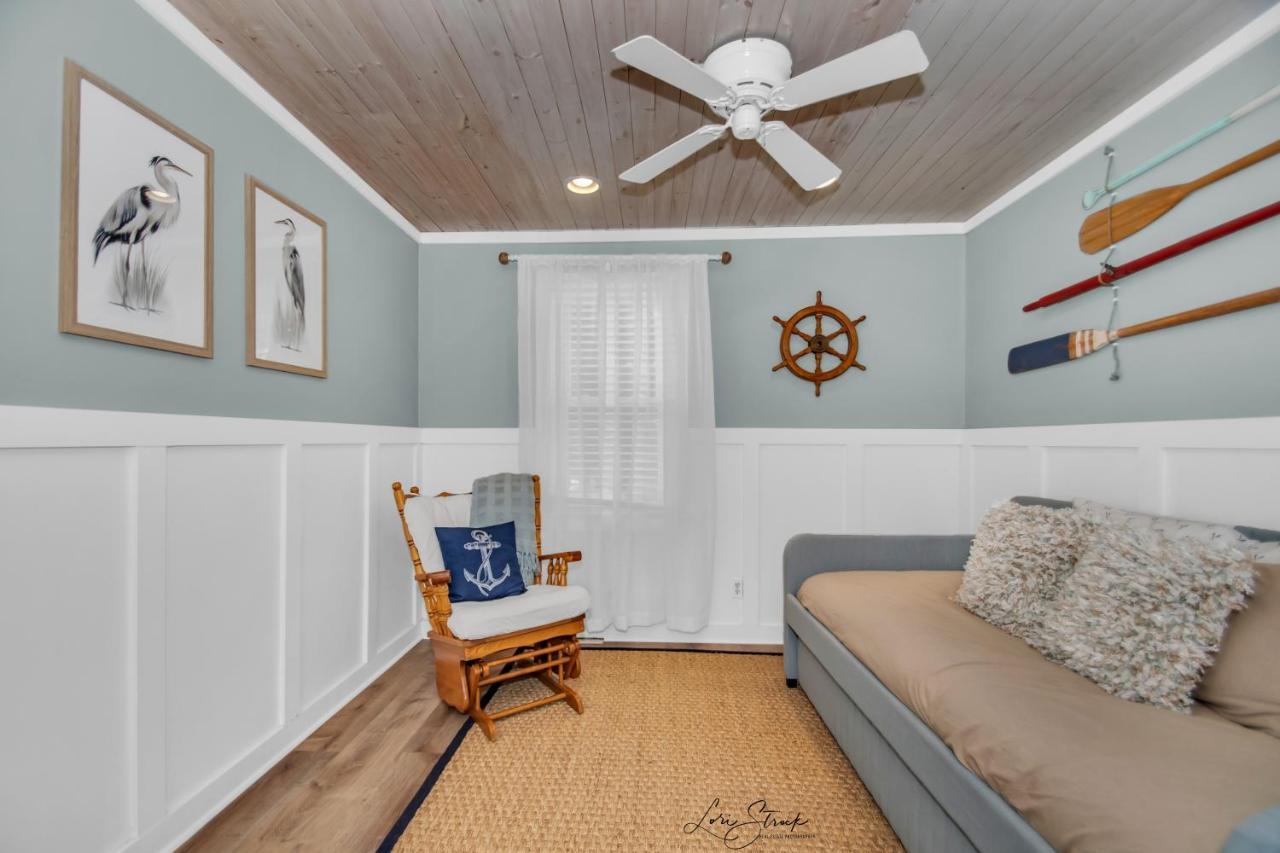 Beachglass Cottage - Family Friendly Kids And Pets Grand Beach 外观 照片