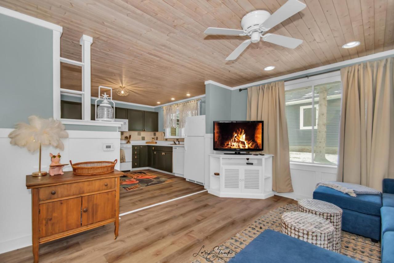 Beachglass Cottage - Family Friendly Kids And Pets Grand Beach 外观 照片