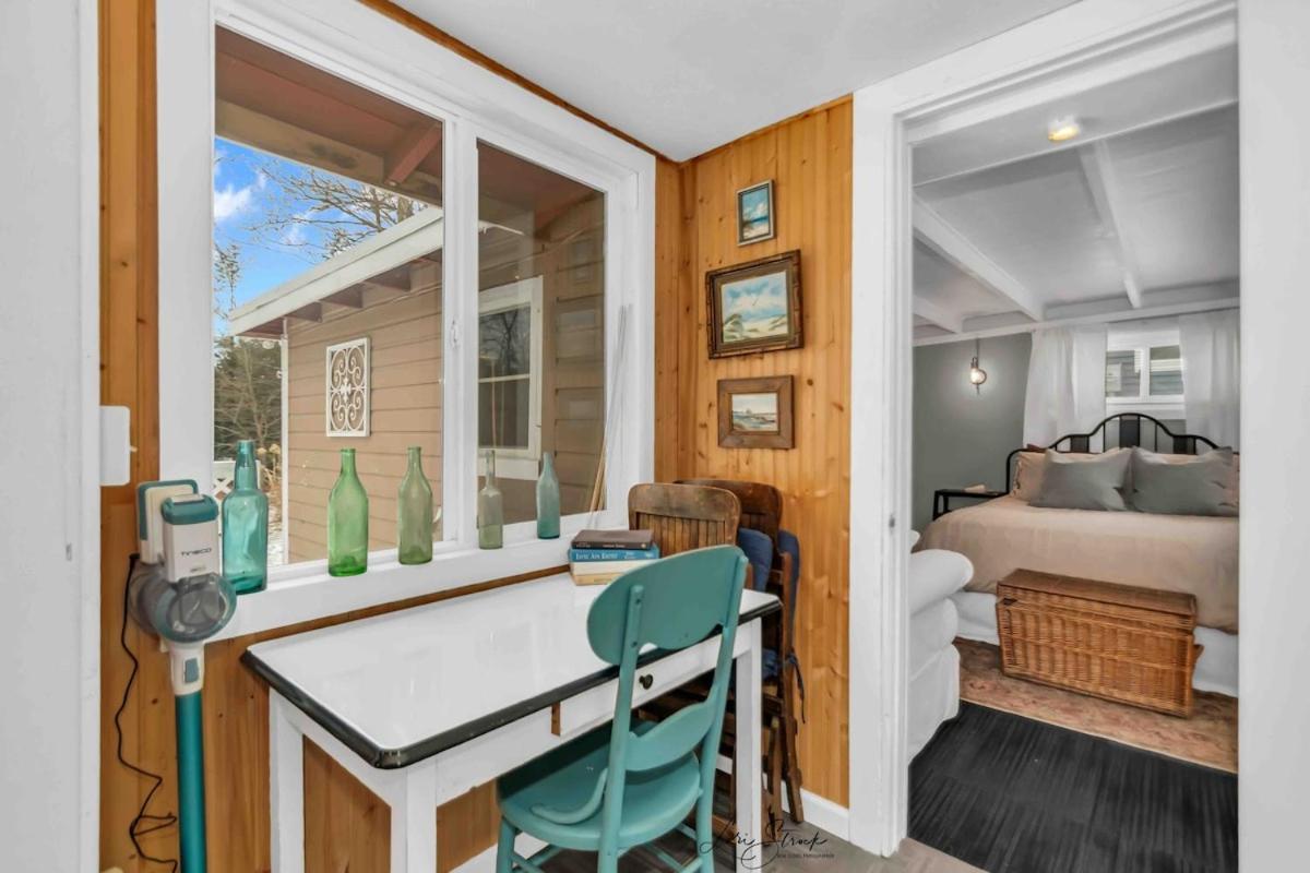 Beachglass Cottage - Family Friendly Kids And Pets Grand Beach 外观 照片