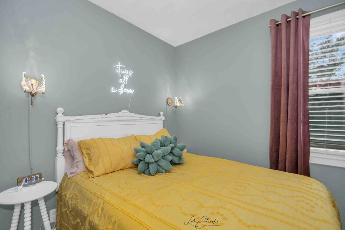 Beachglass Cottage - Family Friendly Kids And Pets Grand Beach 外观 照片